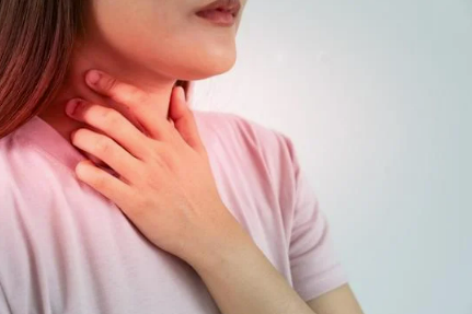 Person with sore throat